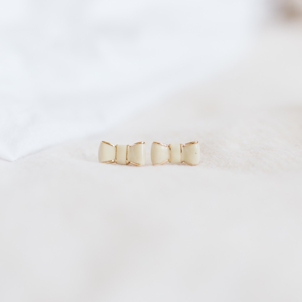 Kate Spade Bow earrings